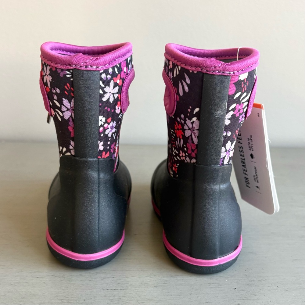Bogs Kids Black Pink Floral Rain Snow Mud Play Boots Toddler 5T Waterproof  NEW - Picture 10 of 15